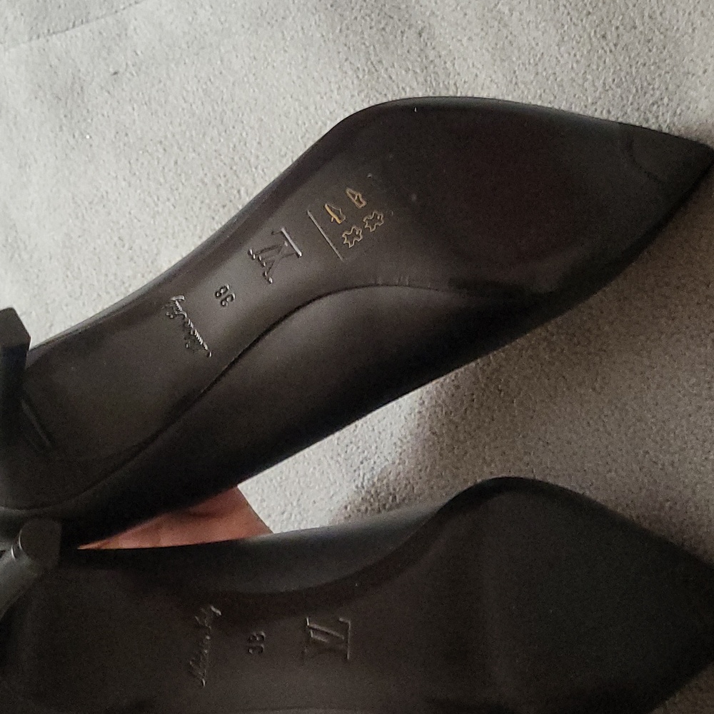 New Louis Vuitton Uniformes Cherie pumps - Picture 5 of 10